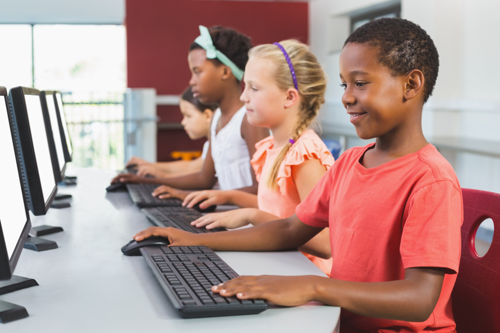 How to Plan Keyboarding Lessons When Students Learn at Different Speeds